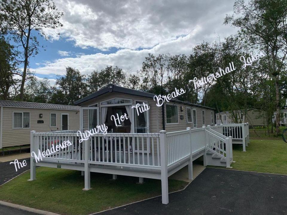 41 The Meadows Luxury Hot Tub Holidays Tattershall Lakes Eksteriør bilde